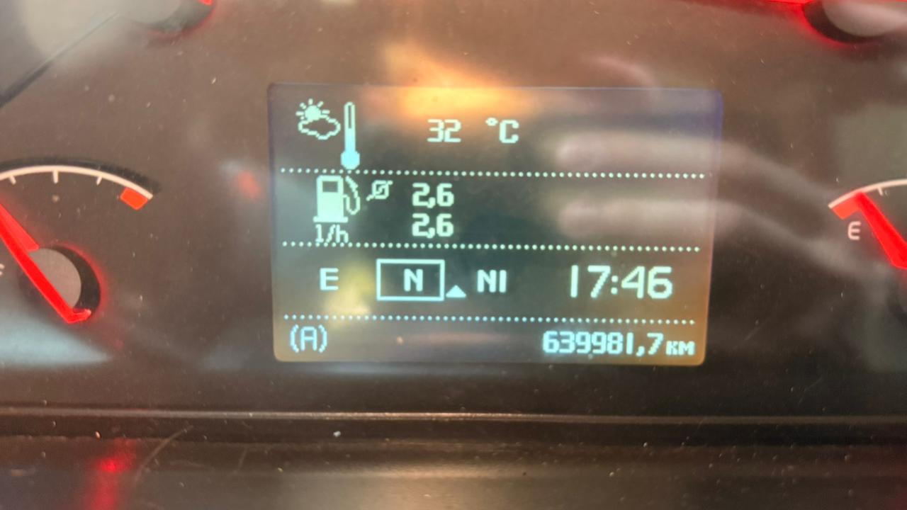 WhatsApp Image 2025-10-28 at 09.05.25 (1)