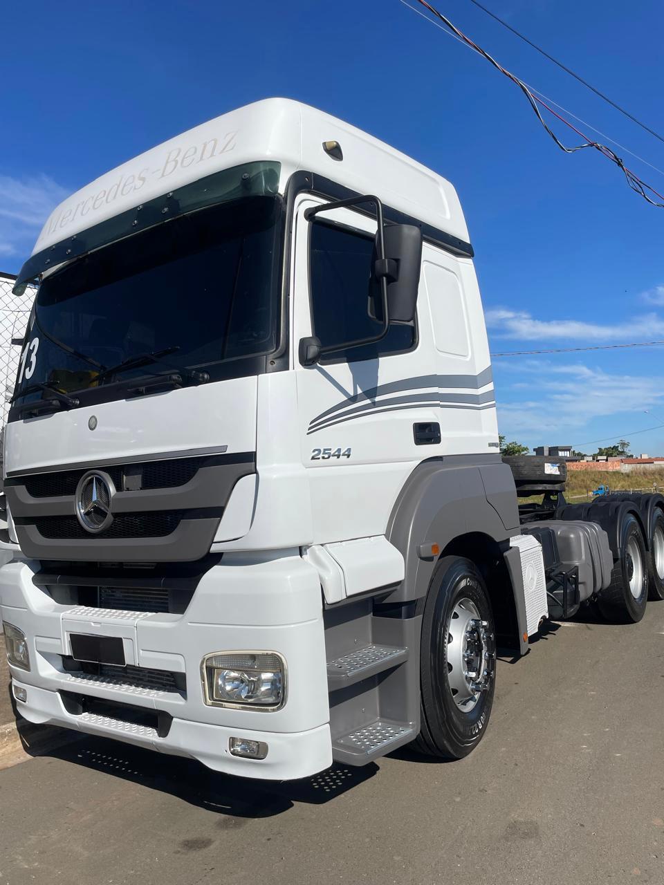 WhatsApp Image 2025-11-12 at 09.23.14 (1)