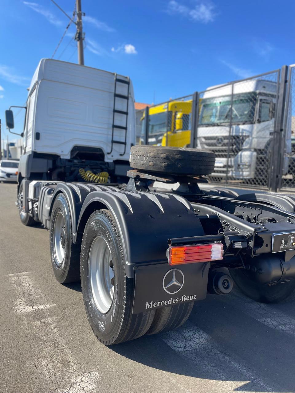 WhatsApp Image 2025-11-12 at 09.23.15 (1)