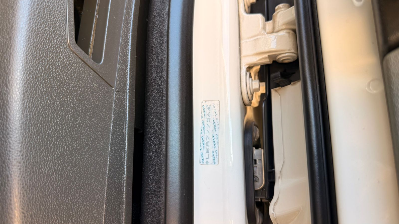 WhatsApp Image 2025-11-12 at 09.44.06 (2)