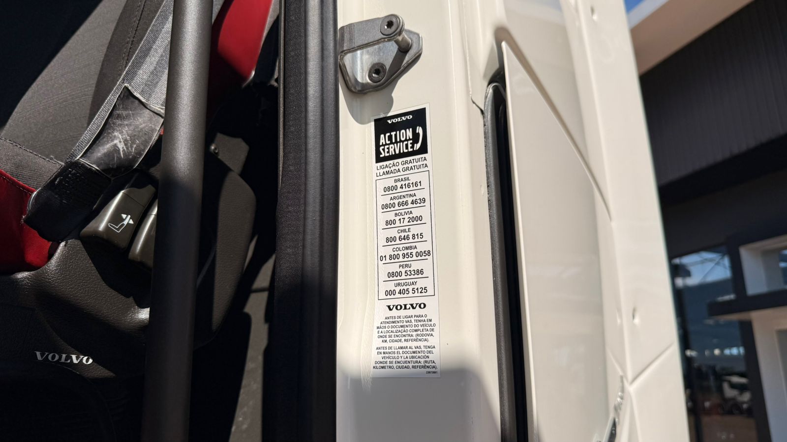 WhatsApp Image 2025-11-12 at 09.44.07 (1)