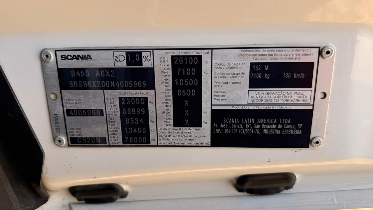 WhatsApp Image 2025-12-18 at 11.04.18