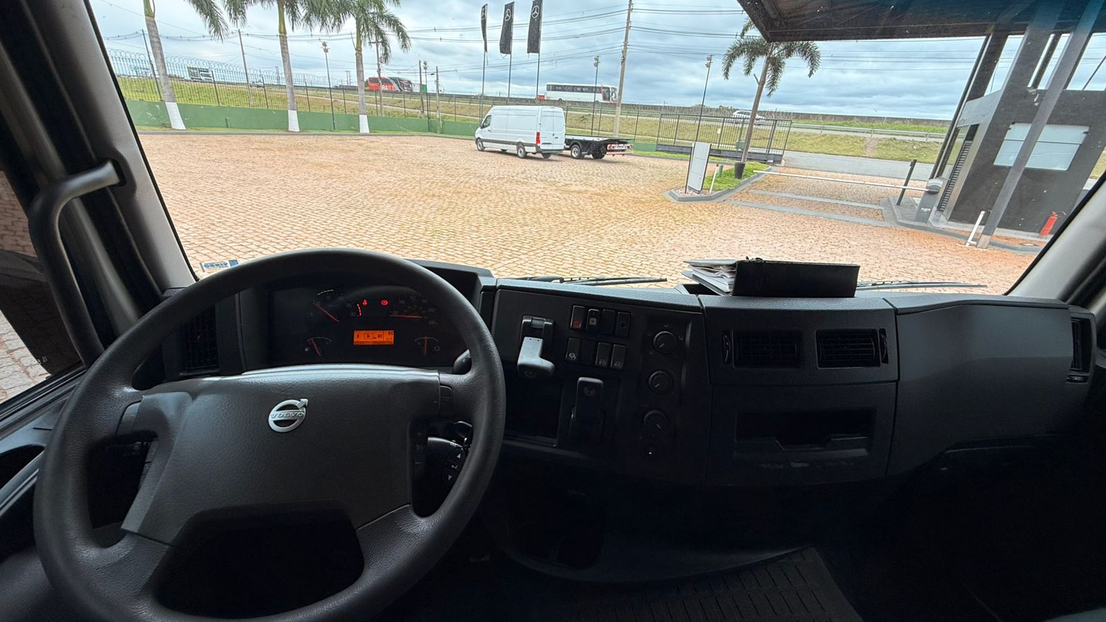 WhatsApp Image 2026-01-05 at 10.42.25