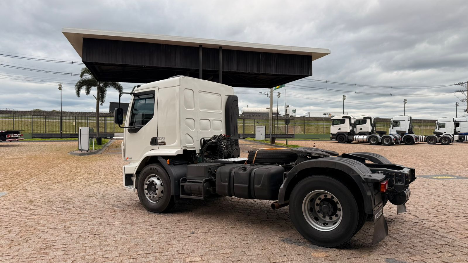 WhatsApp Image 2026-01-05 at 10.42.28 (2)