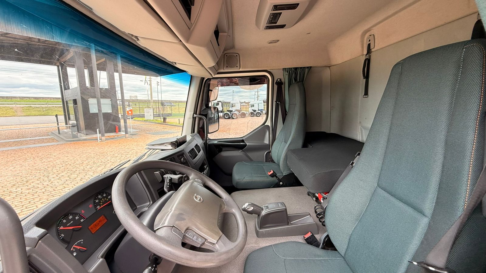 WhatsApp Image 2026-01-05 at 10.42.30