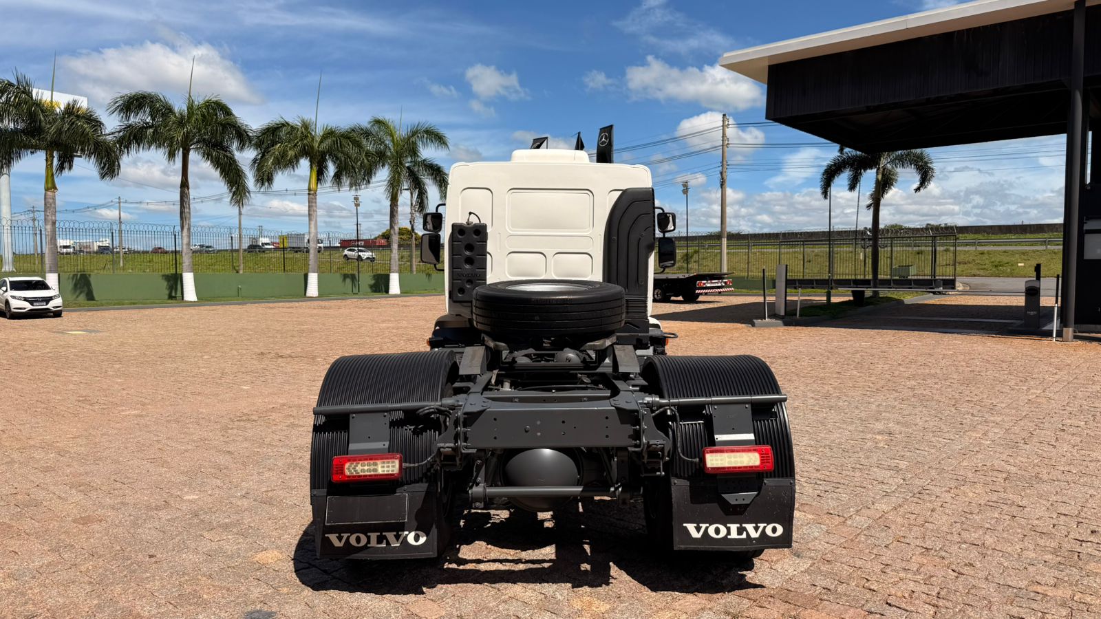 WhatsApp Image 2026-01-27 at 11.29.33 (1)