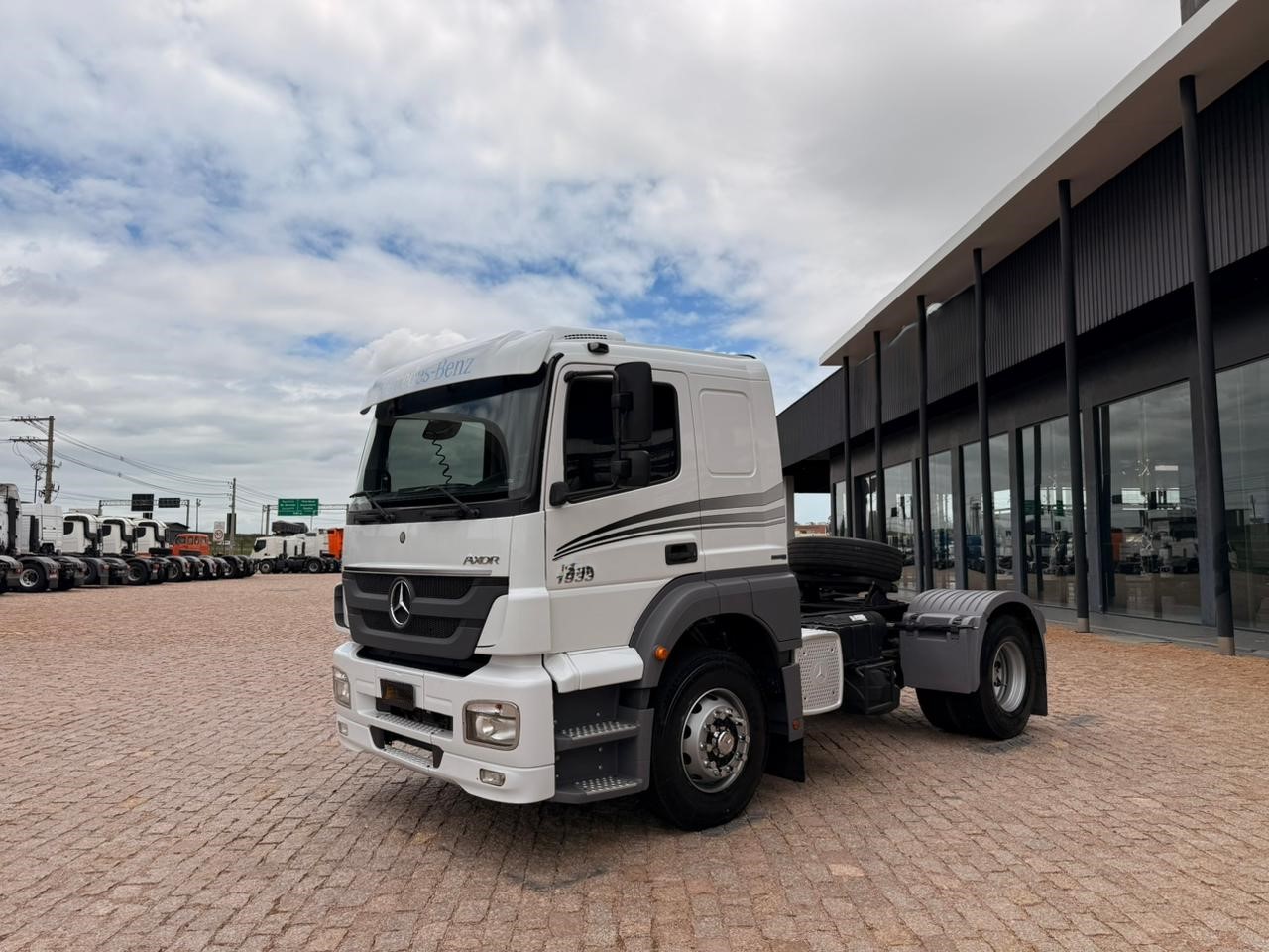 WhatsApp Image 2026-01-28 at 10.49.10 (2)