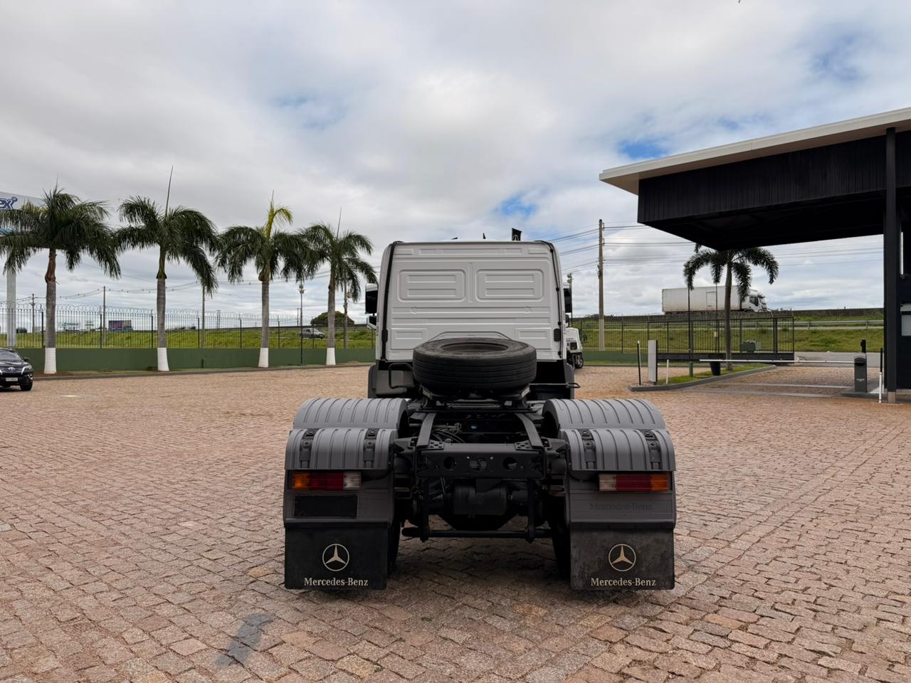 WhatsApp Image 2026-01-28 at 10.49.13 (4)