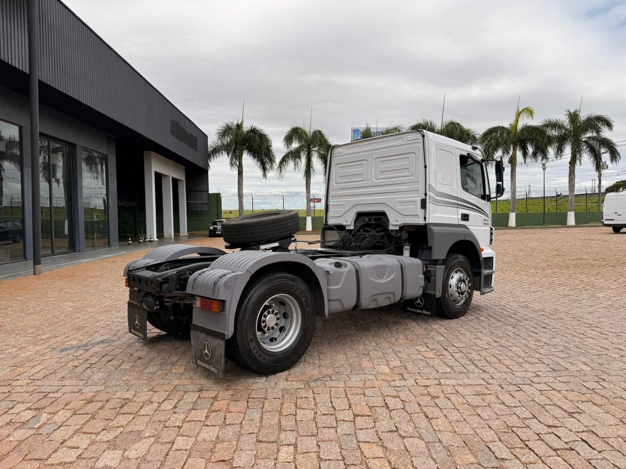 WhatsApp Image 2026-01-28 at 10.49.15 (4)