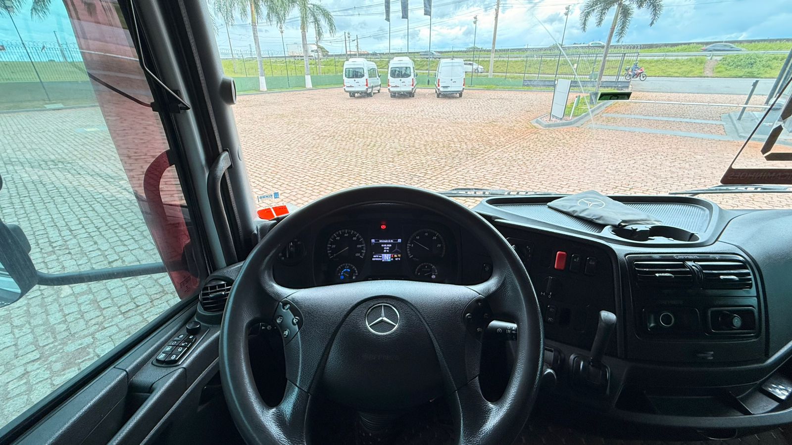 WhatsApp Image 2026-02-11 at 10.03.06 (3)