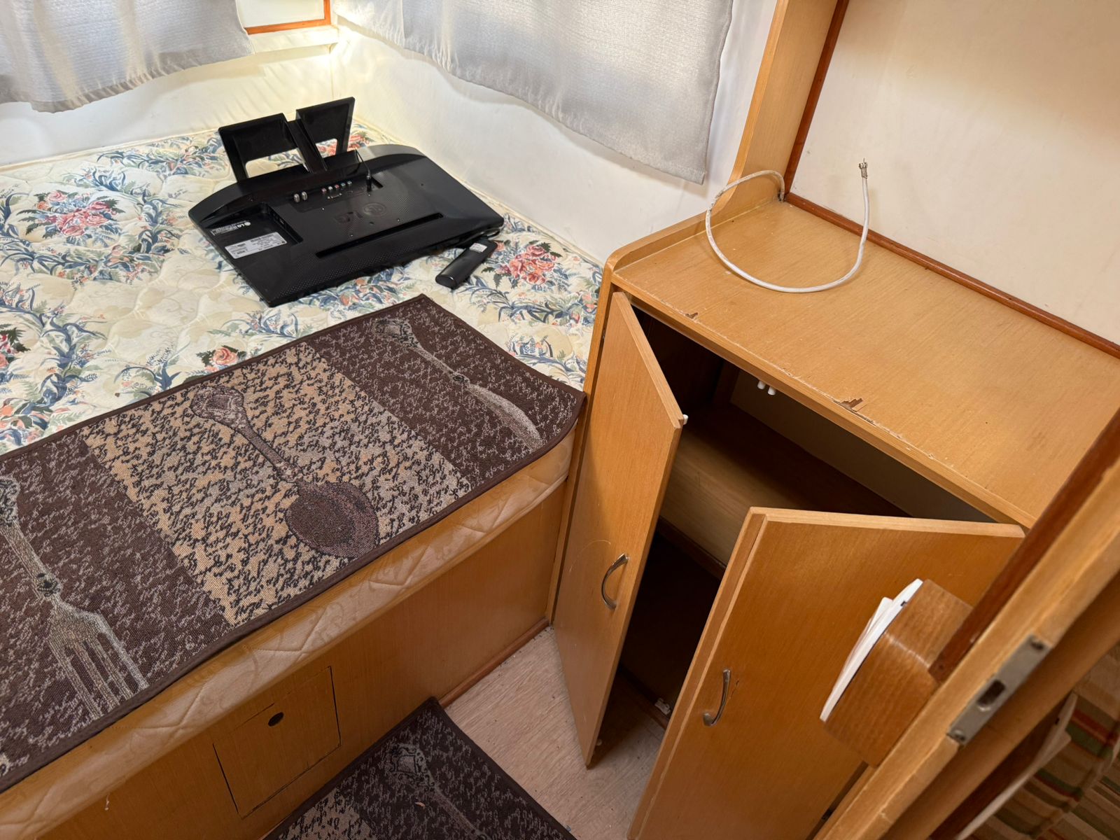 WhatsApp Image 2025-12-15 at 08.48.55 (1)