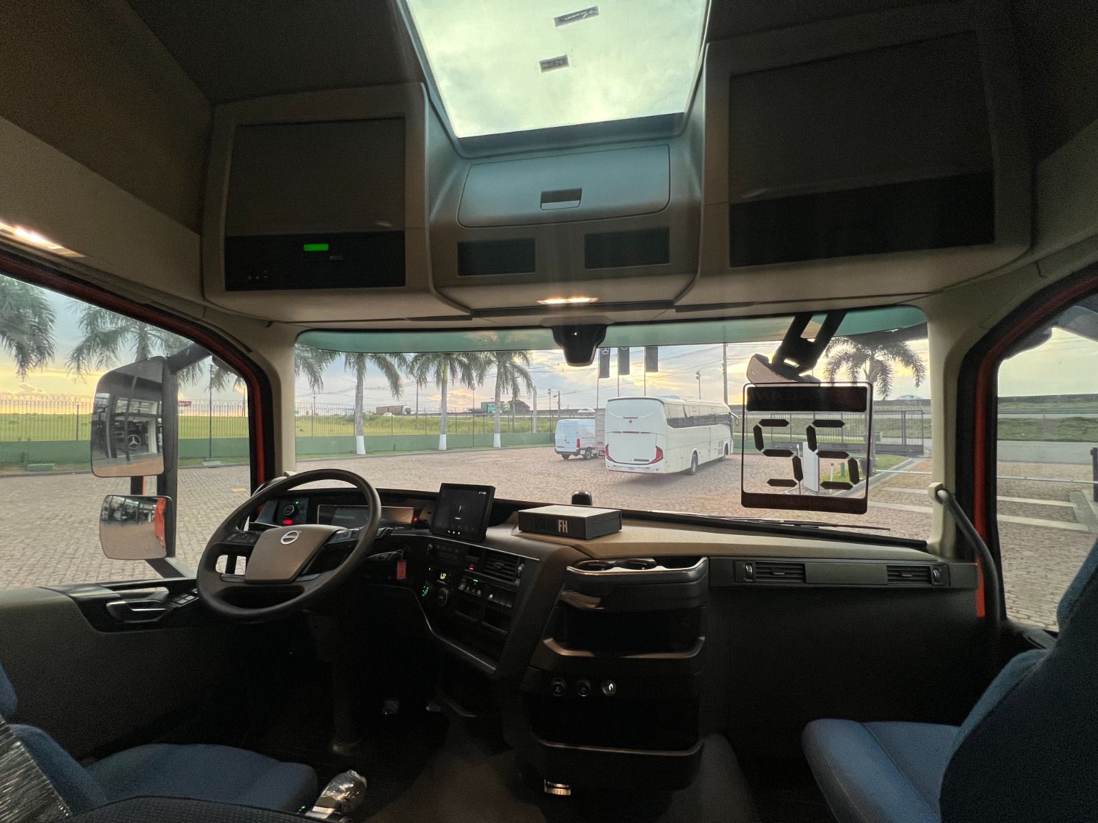 WhatsApp Image 2026-04-09 at 10.28.14 (1)