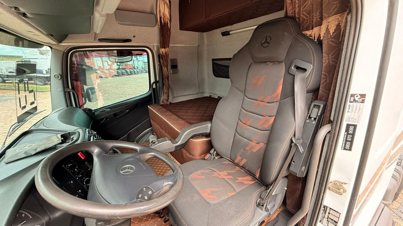 WhatsApp Image 2026-04-10 at 09.09.29