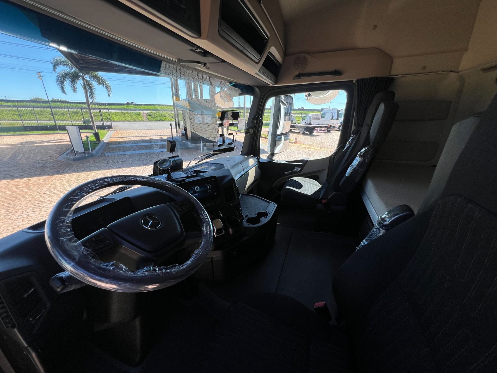 WhatsApp Image 2026-04-13 at 16.55.22 (2)