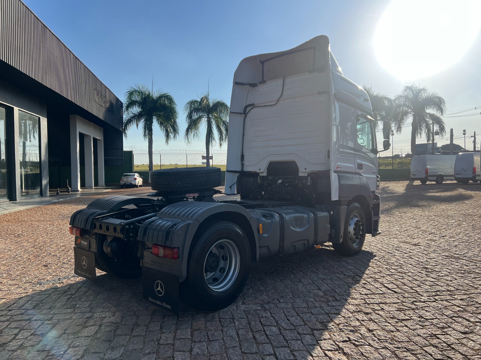 WhatsApp Image 2026-04-19 at 15.18.20