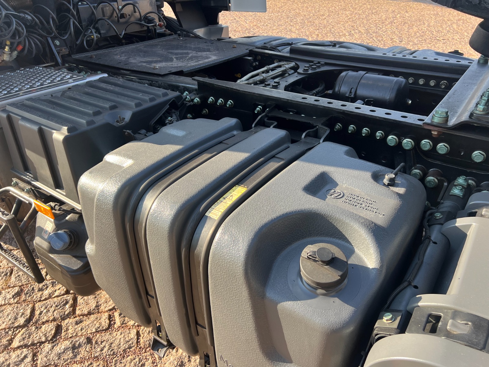 WhatsApp Image 2026-04-19 at 15.18.21 (2)