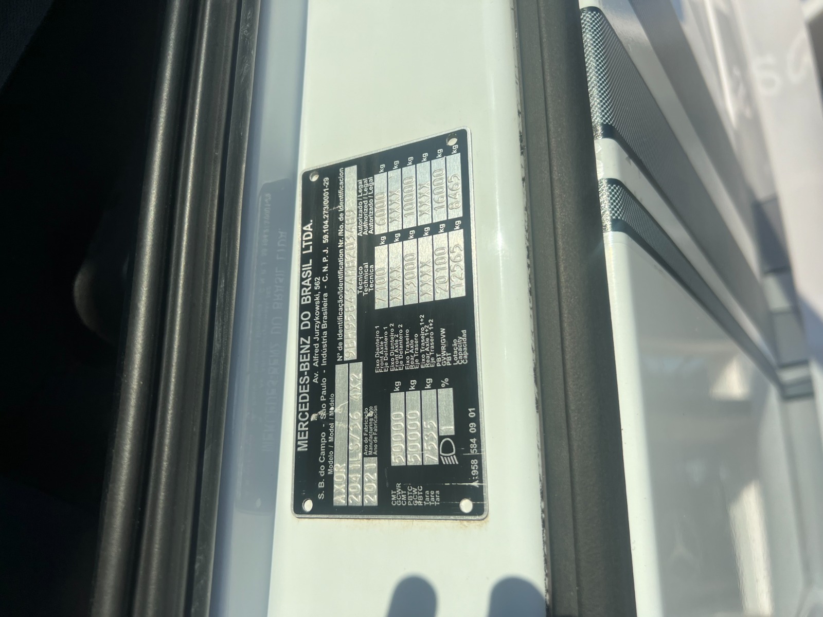 WhatsApp Image 2026-04-19 at 15.18.25