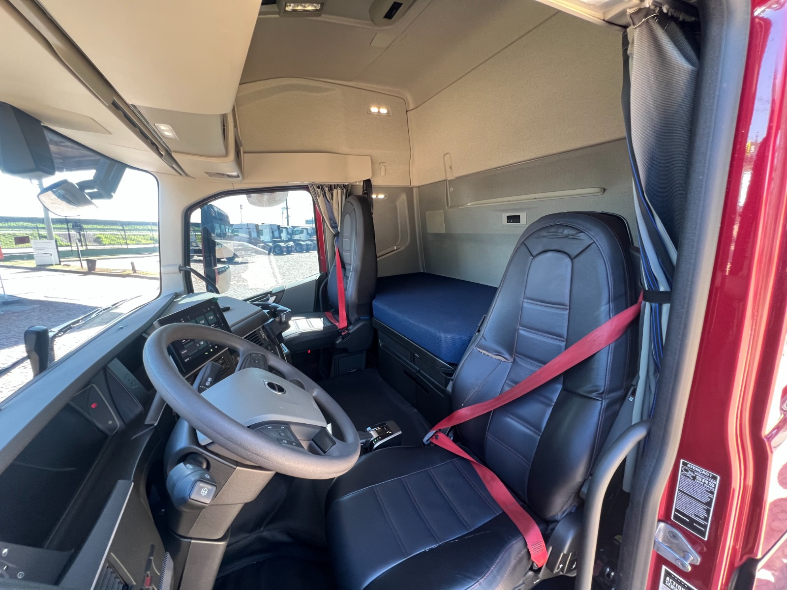 WhatsApp Image 2026-04-21 at 18.42.49 (2)